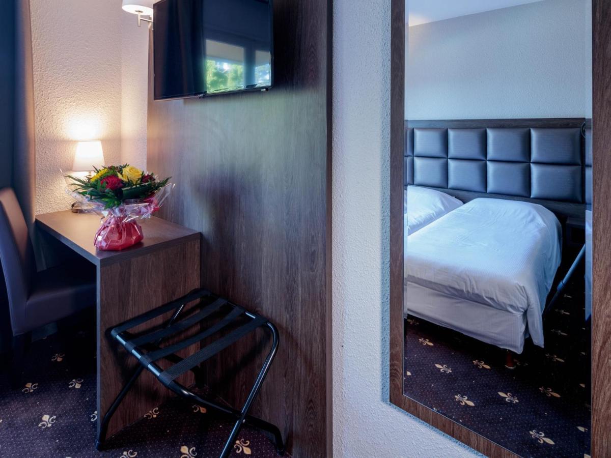 Logis Hotel Noemys Morgon Вилье-Моргон Экстерьер фото