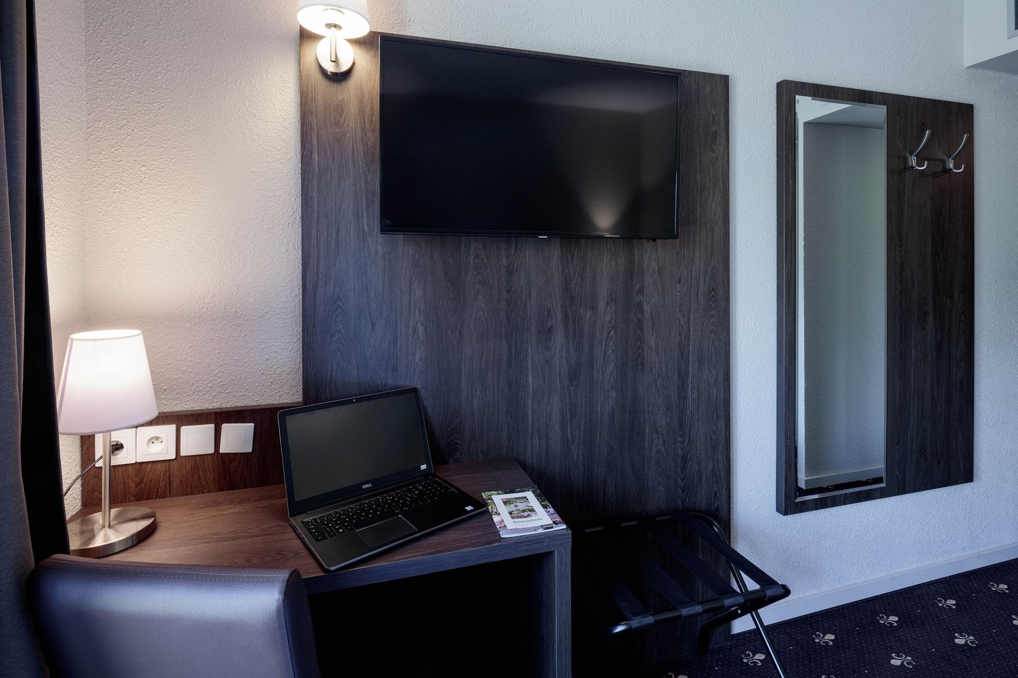 Logis Hotel Noemys Morgon Вилье-Моргон Экстерьер фото